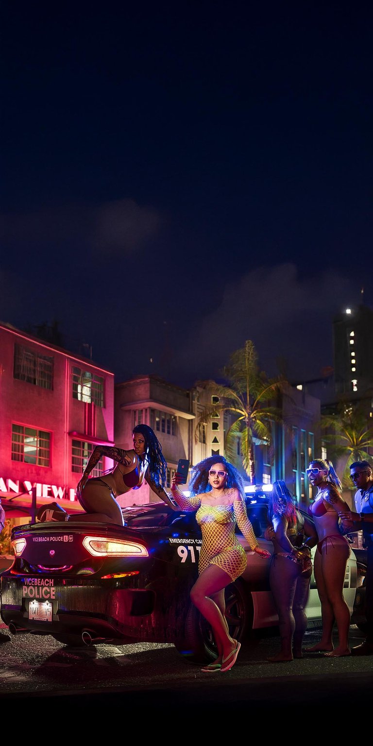 Grand Theft Auto 6 Vice City Girls Wallpaper for iPhone