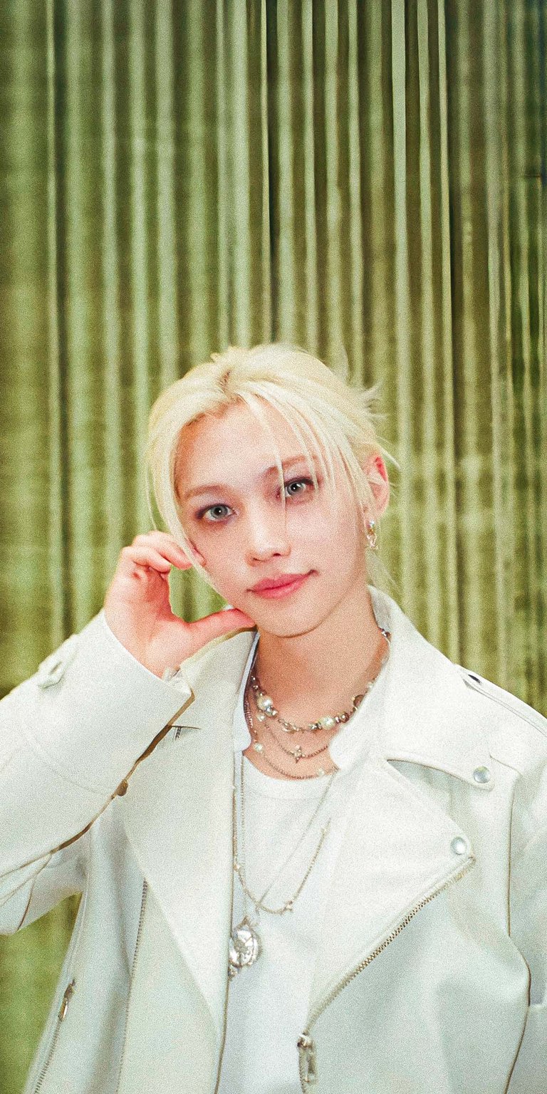 Felix iPhone wallpaper HD