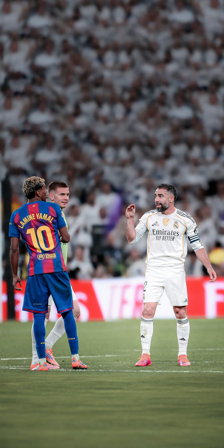 Lamine Yamal wallpaper 4k iPhone