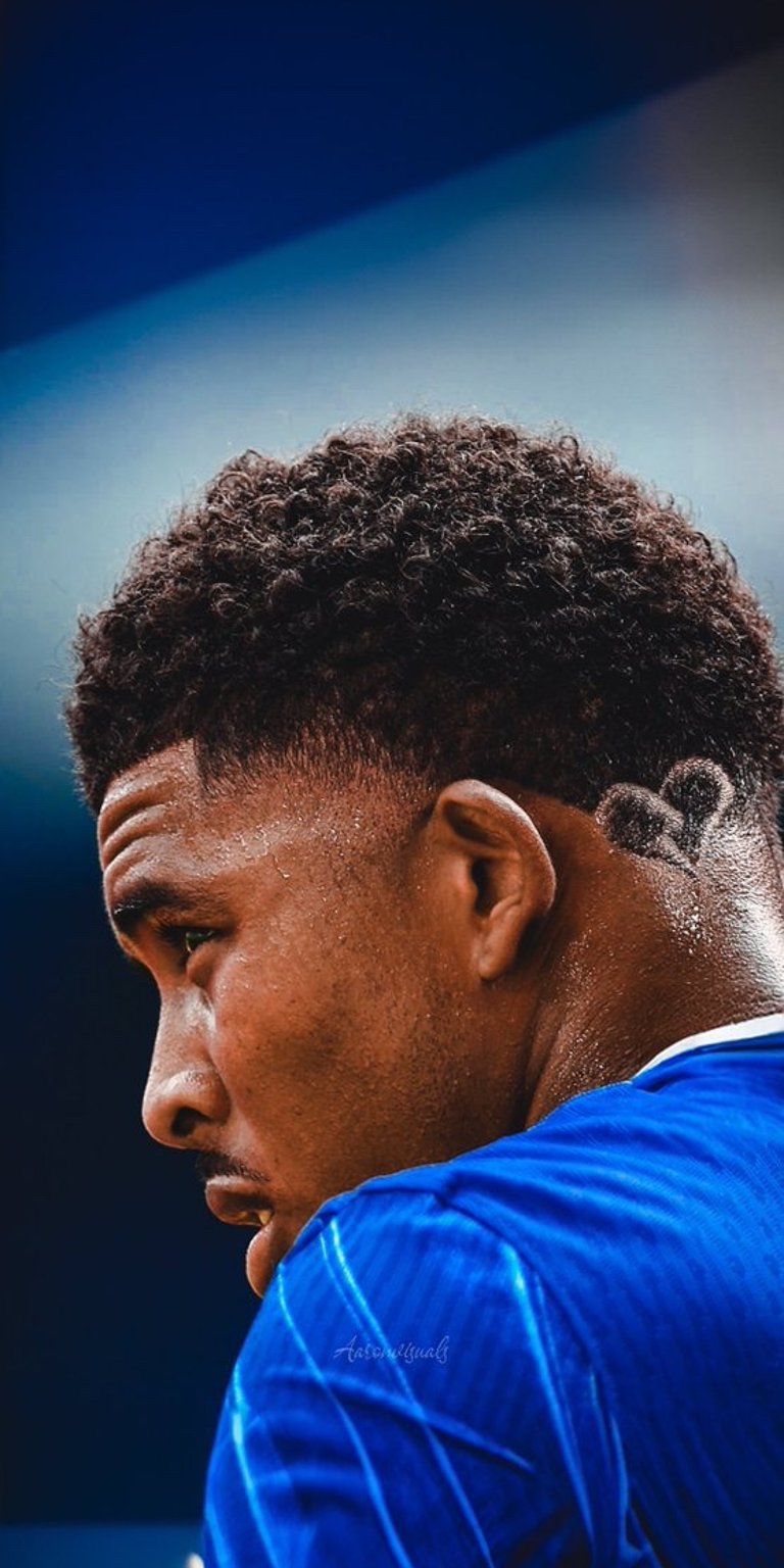 Wesley Fofana wallpaper iPhone