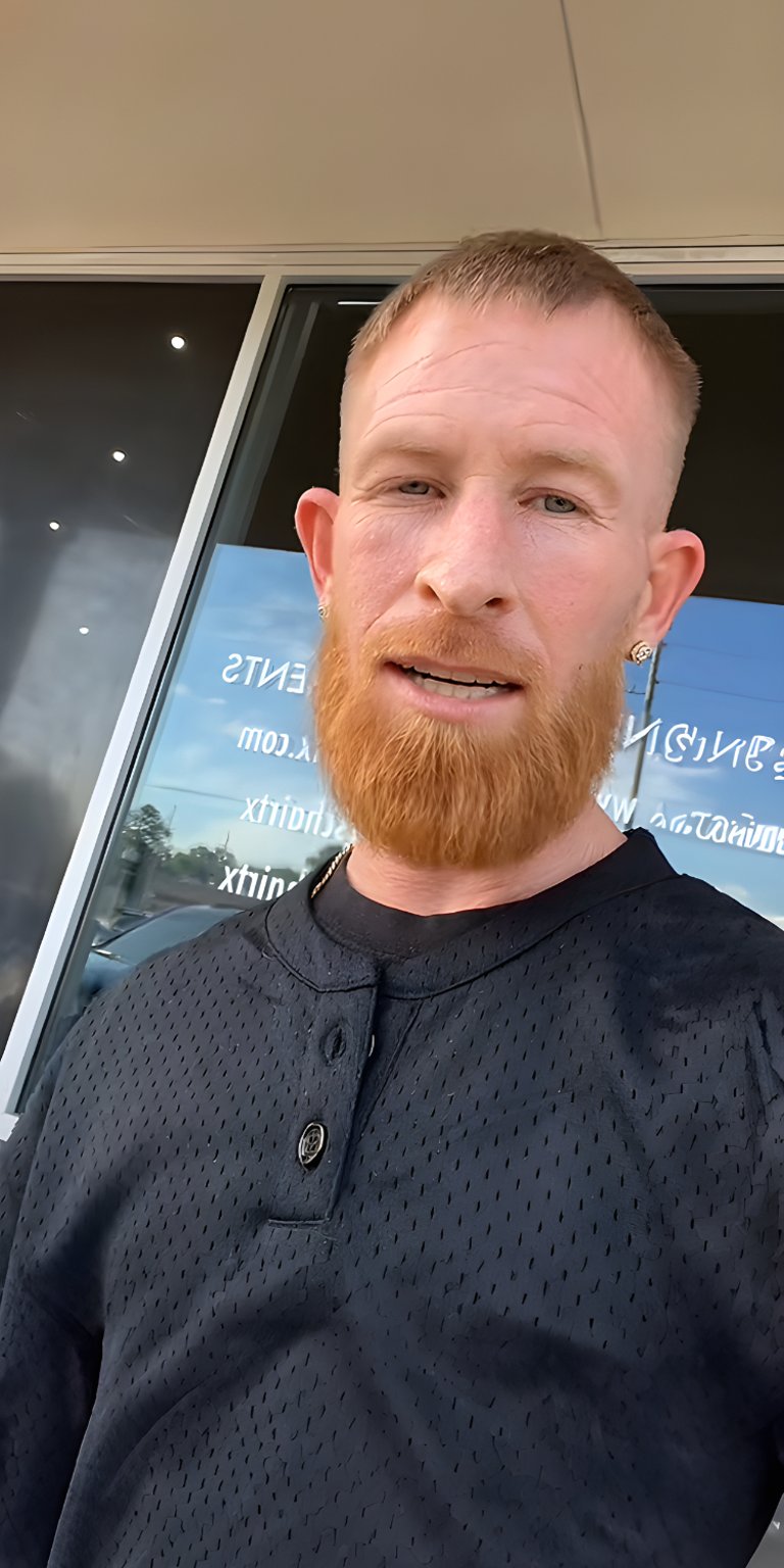 man shirt selfie beard tiktok choppedbystev0