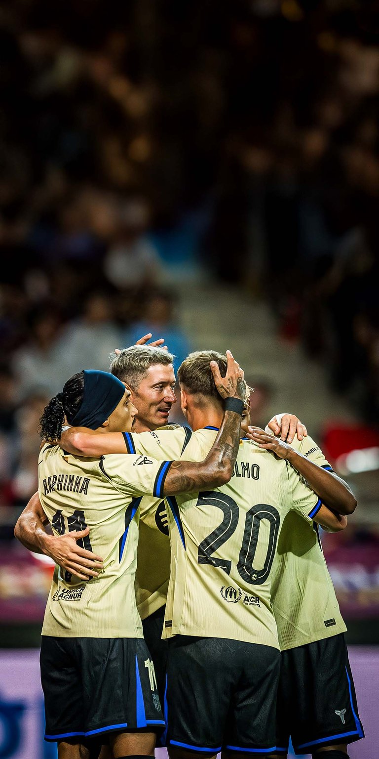 Team FC Barcelona celebrates wallpaper iPhone