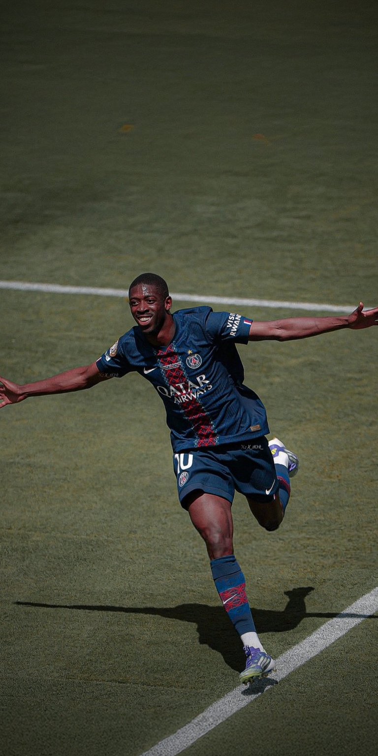 Ousmane Dembele celebrating wallpaper 4k iphone