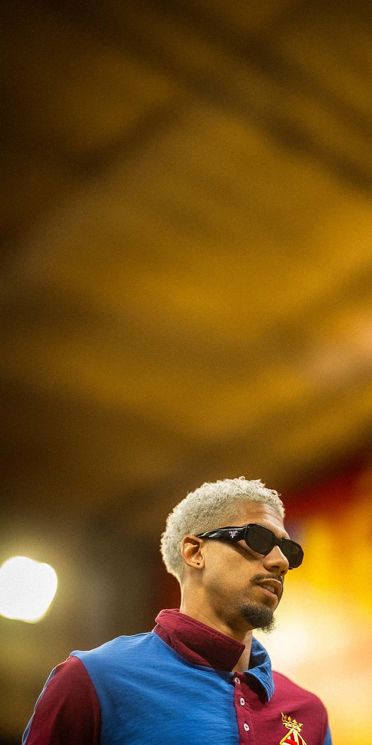 Ronald Araujo wallpaper iPhone