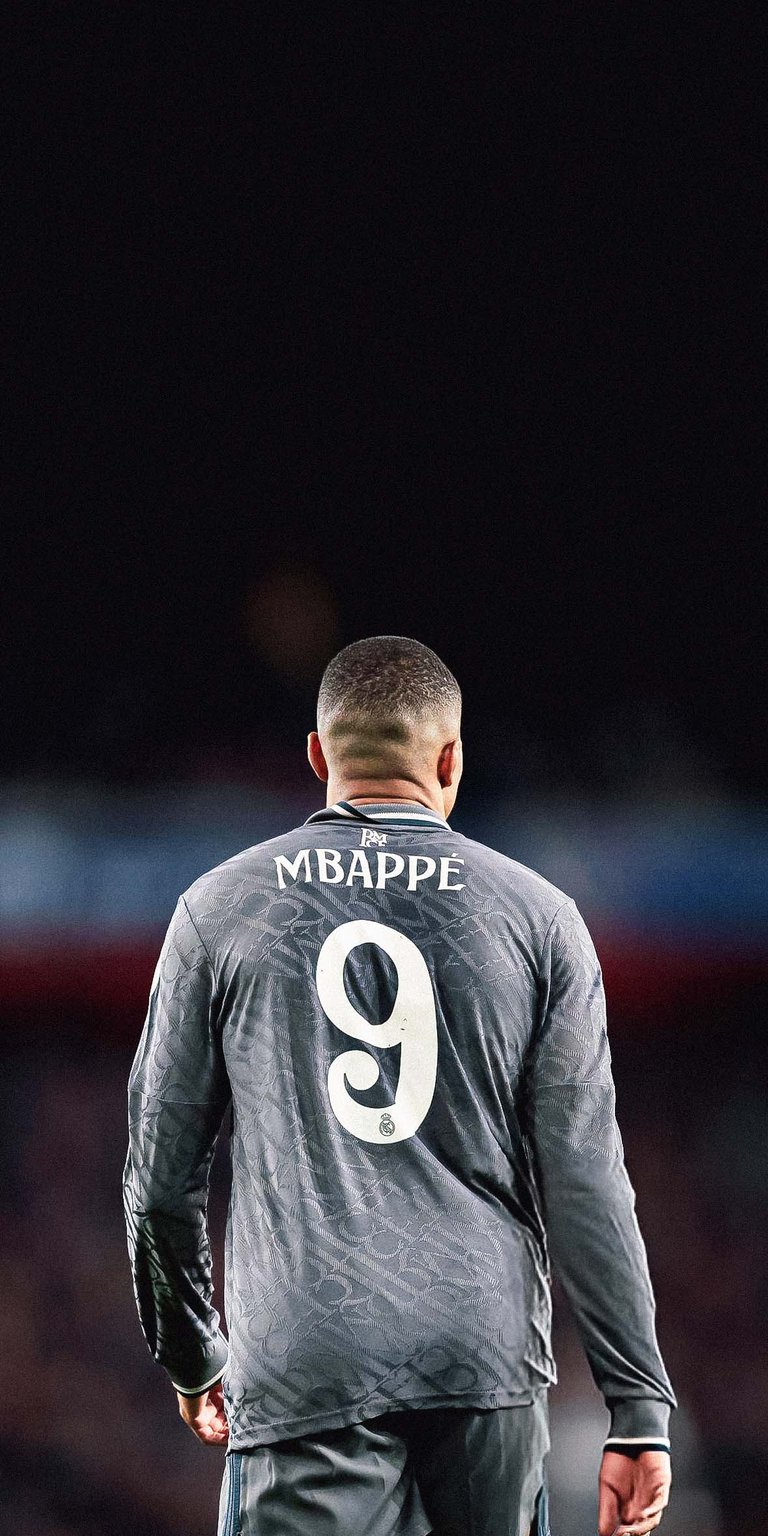 Kylian Mbappe UEFA Champions League Wallpaper HD 4k