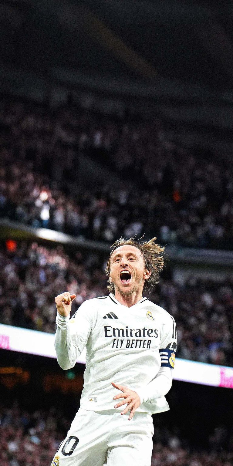 Luka Modric wallpaper iPhone