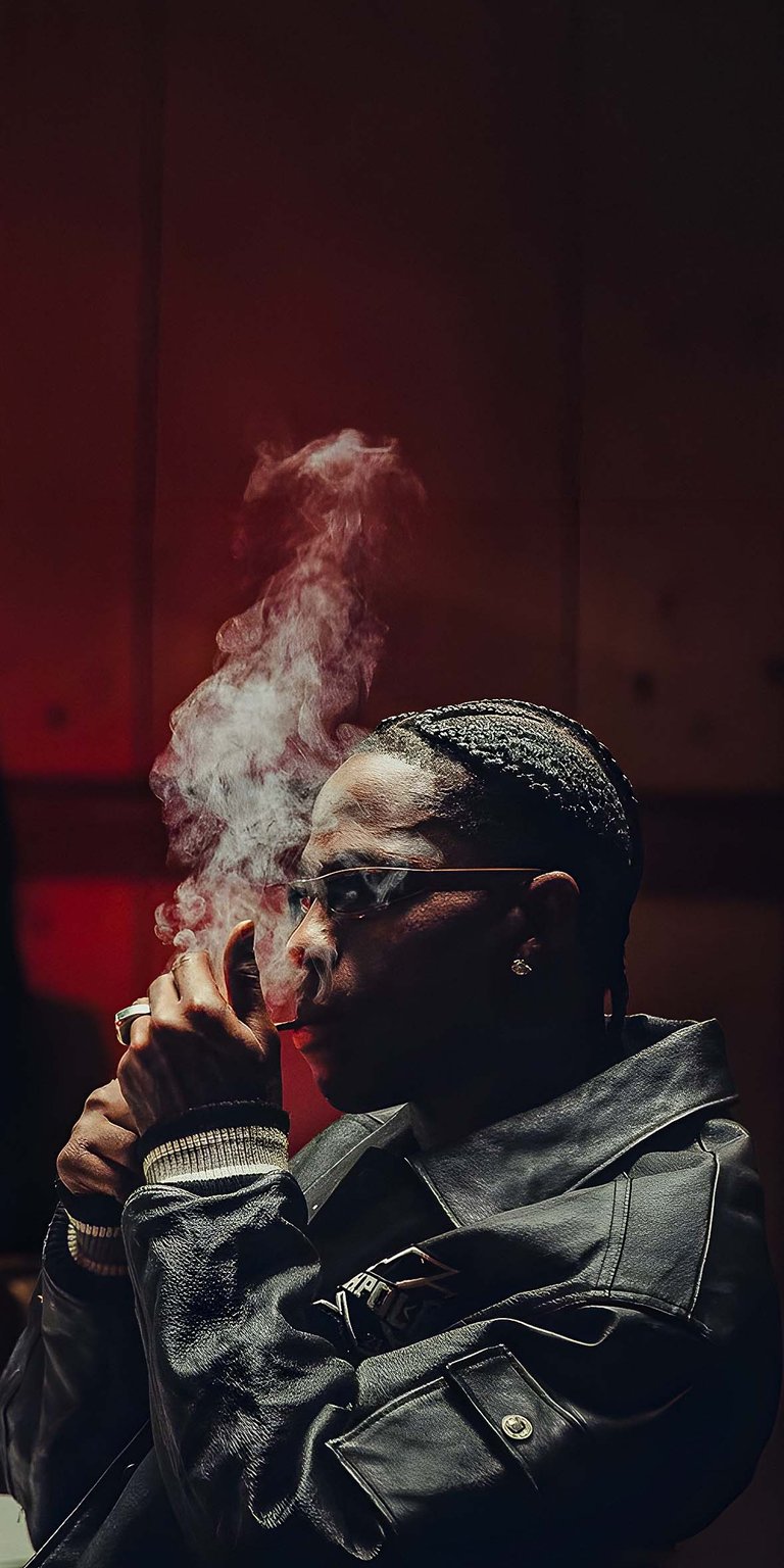 Travis Scott smoking iOS wallpaper HD