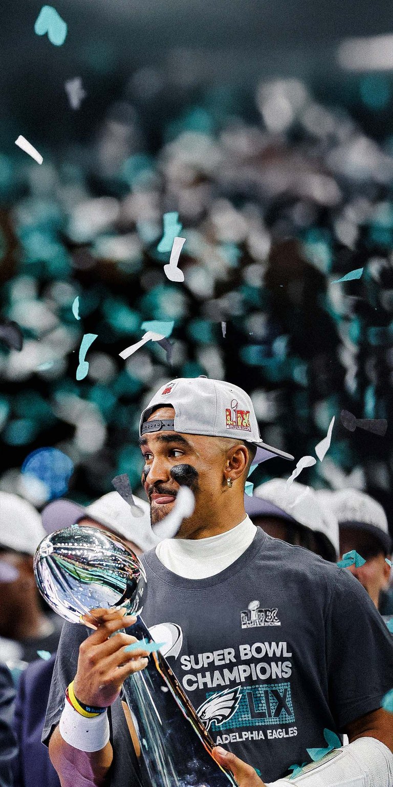 Jalen Hurts of the Philadelphia Eagles celebrates Wallpaper