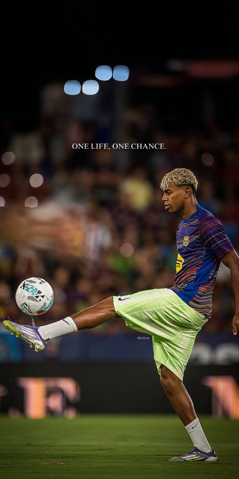 Lamine Yamal in the game wallpaper for iPhone 4K