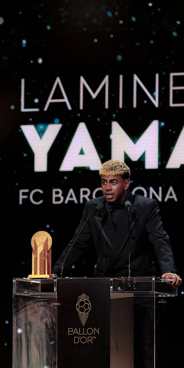 Lamine Yamal on stage wallpaper for iPhone 4K