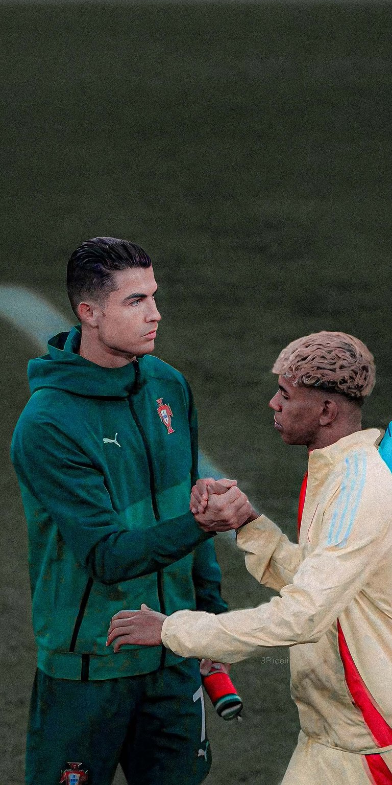 Cristiano and Lamine Yamal wallpaper HD iOS