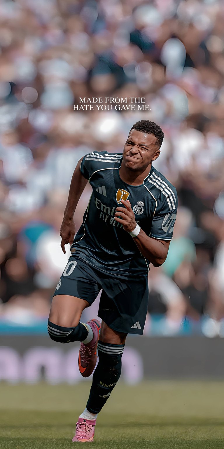 Kylian Mbappe in the game wallpaper for mobile 4K