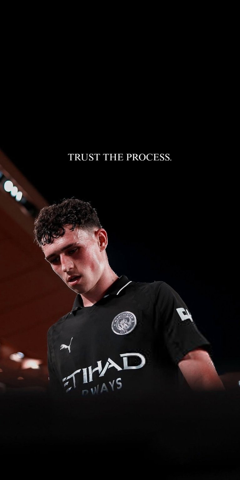 Phil Foden 4K football wallpapers iPhone