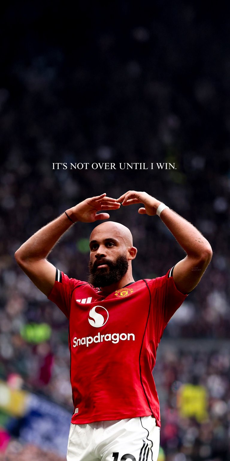 Bryan Mbeumo is a forward who plays for Manchester United and the Cameroon national team 4k football wallpaper