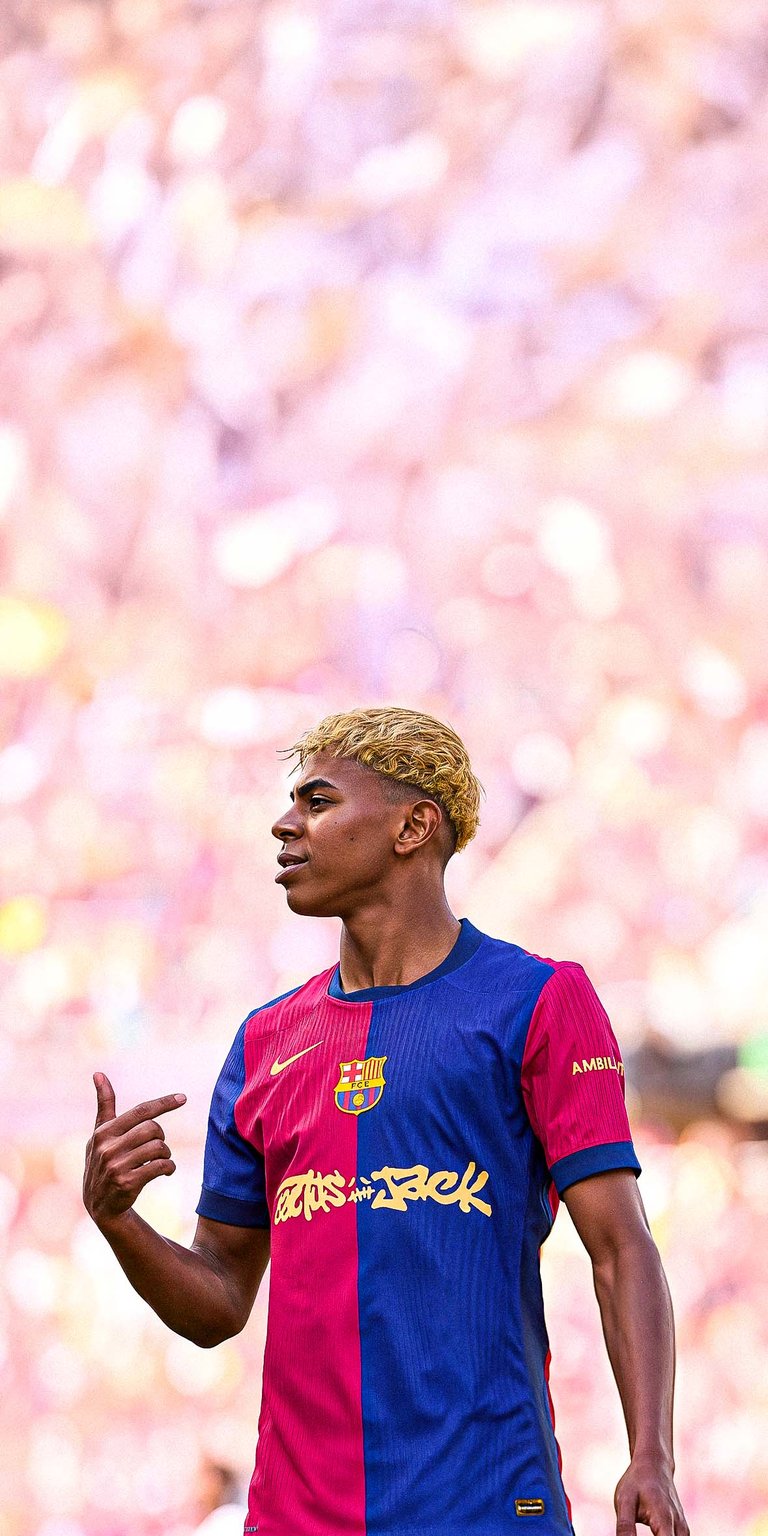 Lamine Yamal of FC Barcelona celebrates after scoring his team's second goal Wallpaper