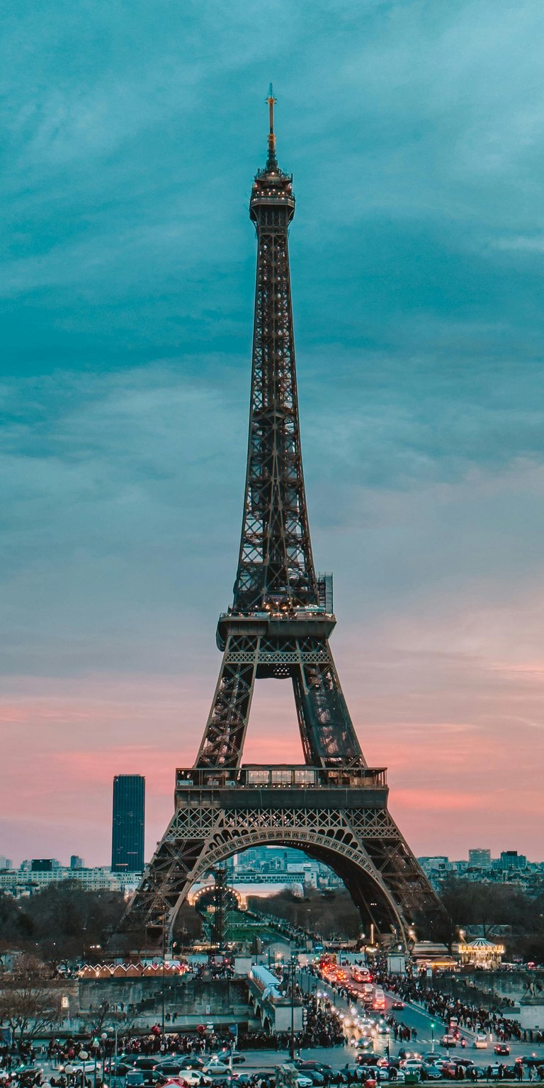 Paris view wallpaper 4K iPhone