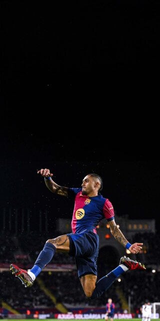 Raphinha wallpaper iPhone