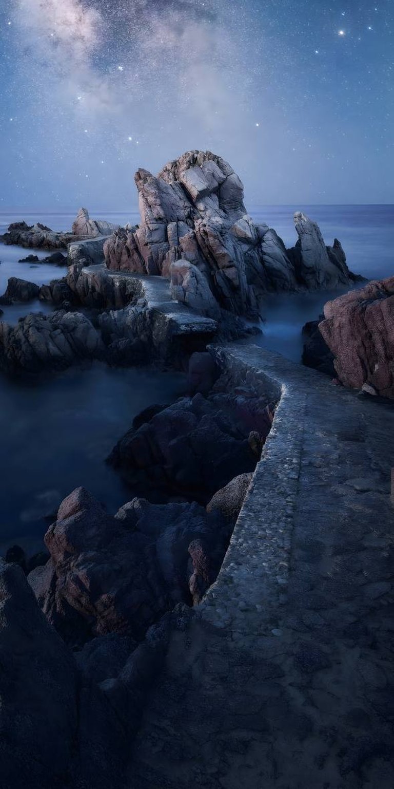 Rock formation wallpaper