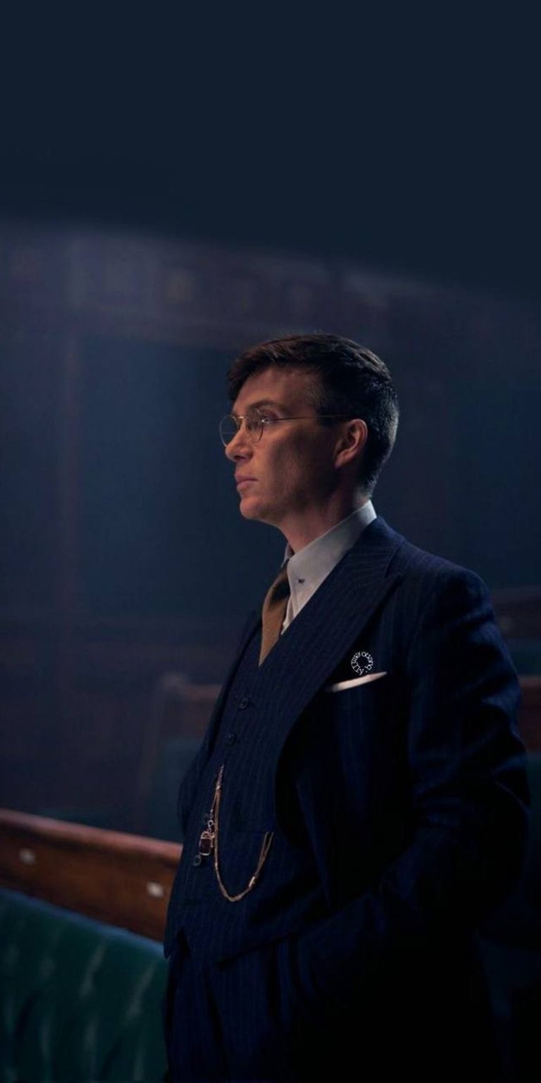 Thomas Shelby with glasses wallpaper