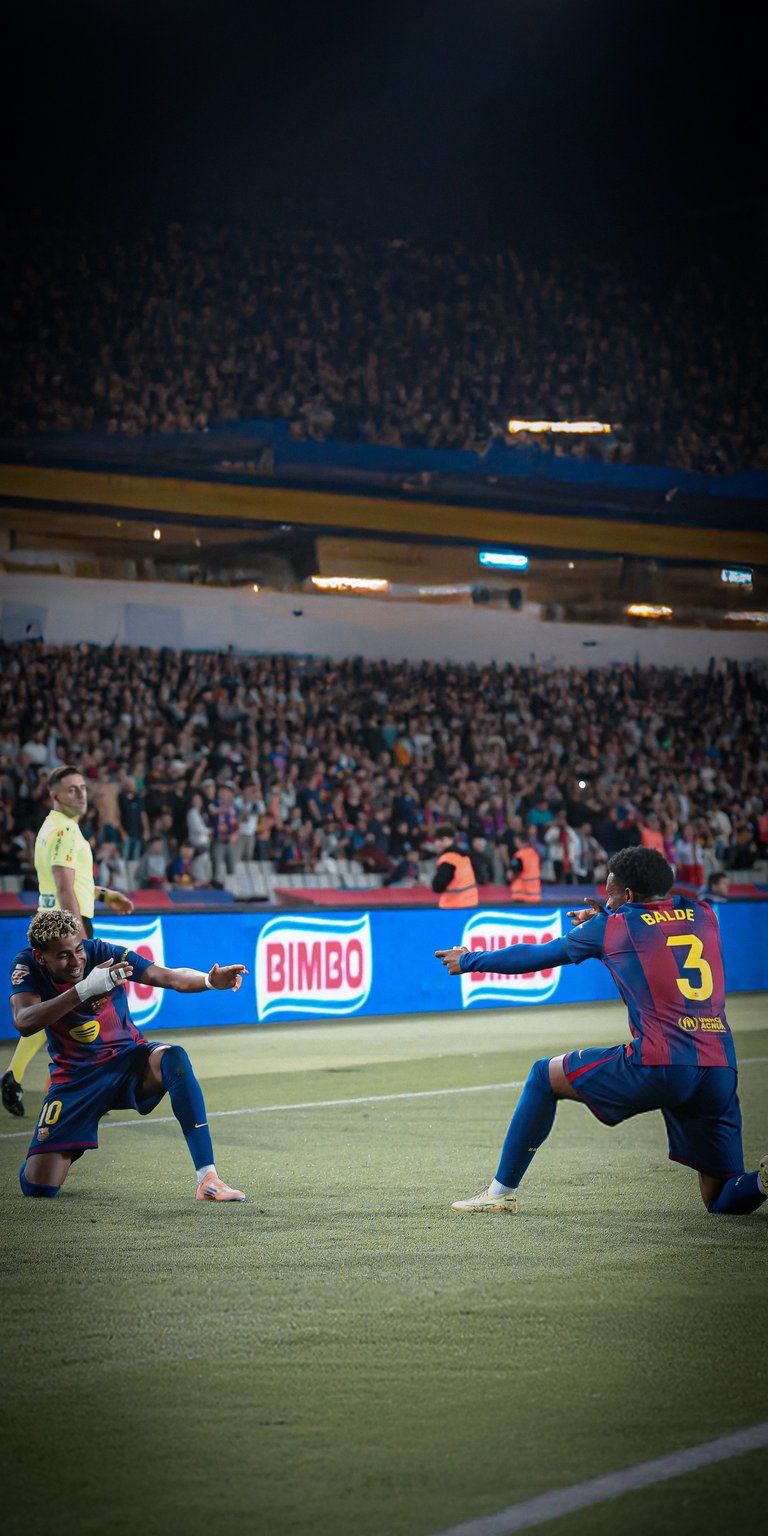 Alejandro Balde a left-back for FC Barcelona and the Spain national team wallpaper for mobile