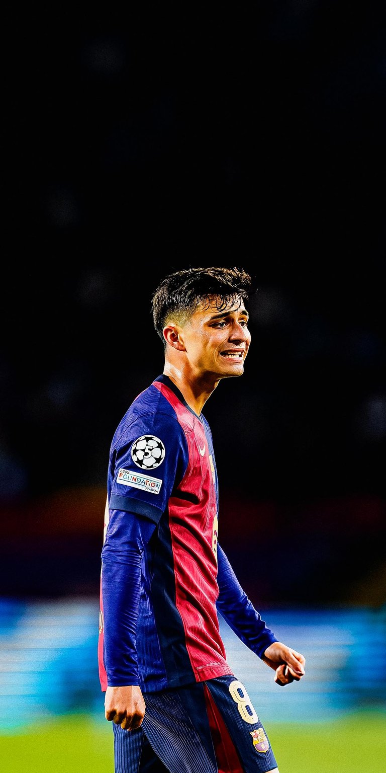 Pedro Gonzalez Pedri UEFA Champions League Wallpaper iPhone 4k iPhone