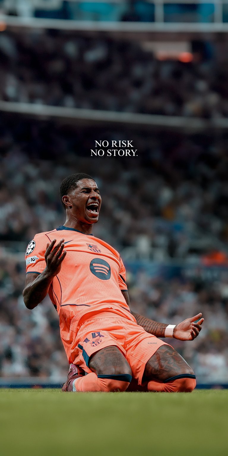 Marcus Rashford in the game wallpaper for iPhone 4K