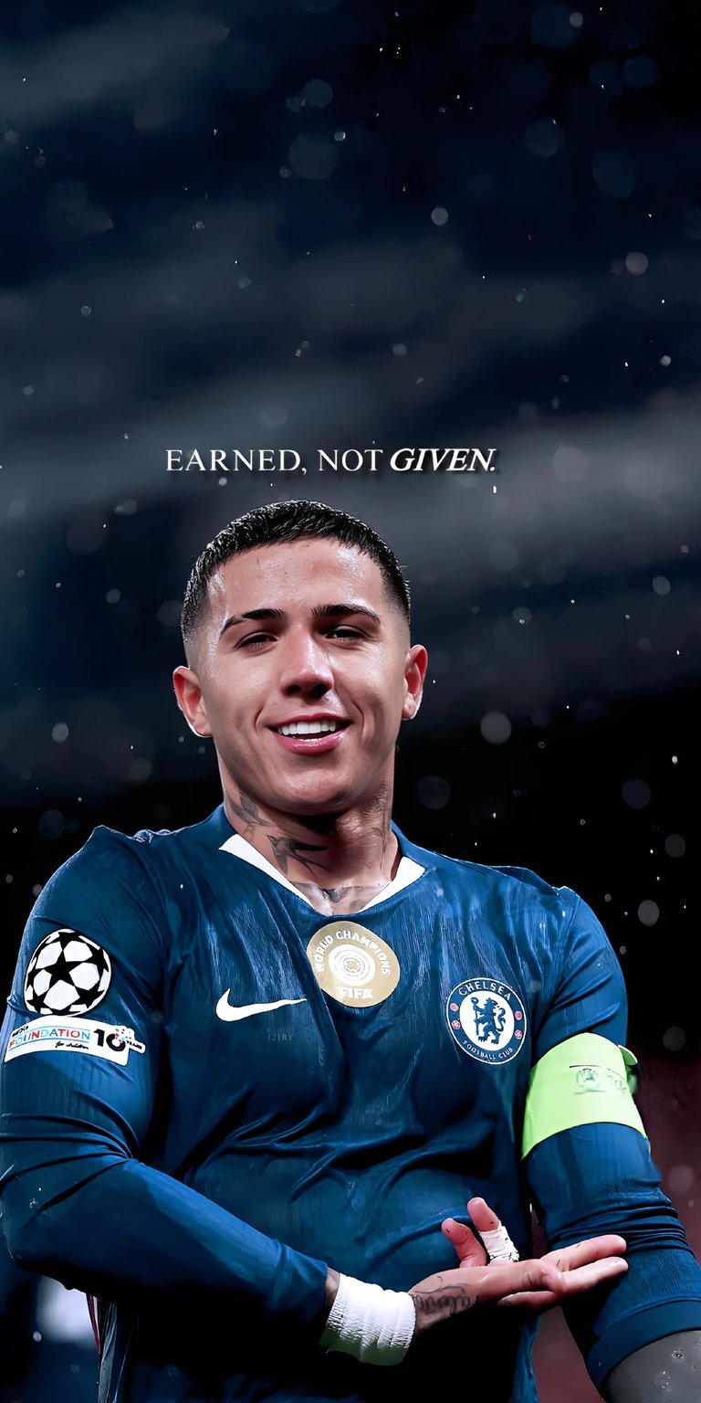 Enzo Fernandez wallpaper 4k iPhone