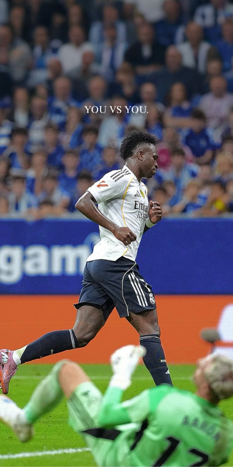 Vinicius Junior in the game wallpapers for iPhone 4K