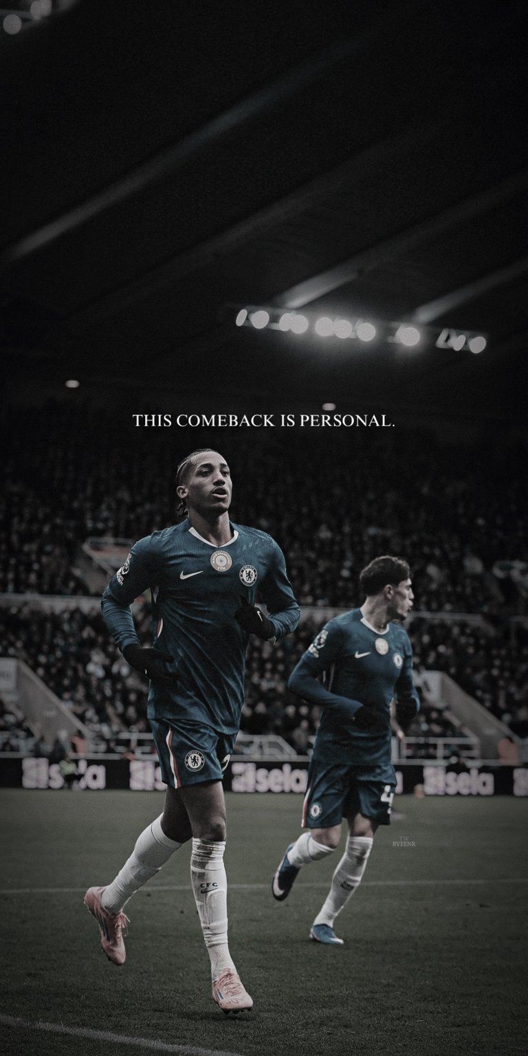 A gritty, black-and-white motivational wallpaper featuring João Pedro in his Chelsea kit. The design includes the powerful text "This Comeback Is Personal," capturing the intensity of match day at Stamford Bridge. Ideal for Blues fans looking for a minimalist, high-energy football background.