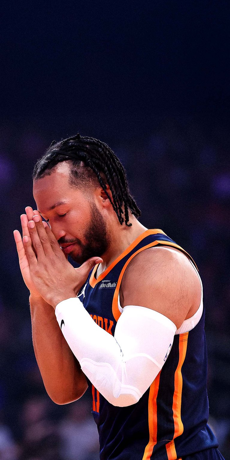 Jalen Brunson Basketball Player Wallpaper HD iPhone