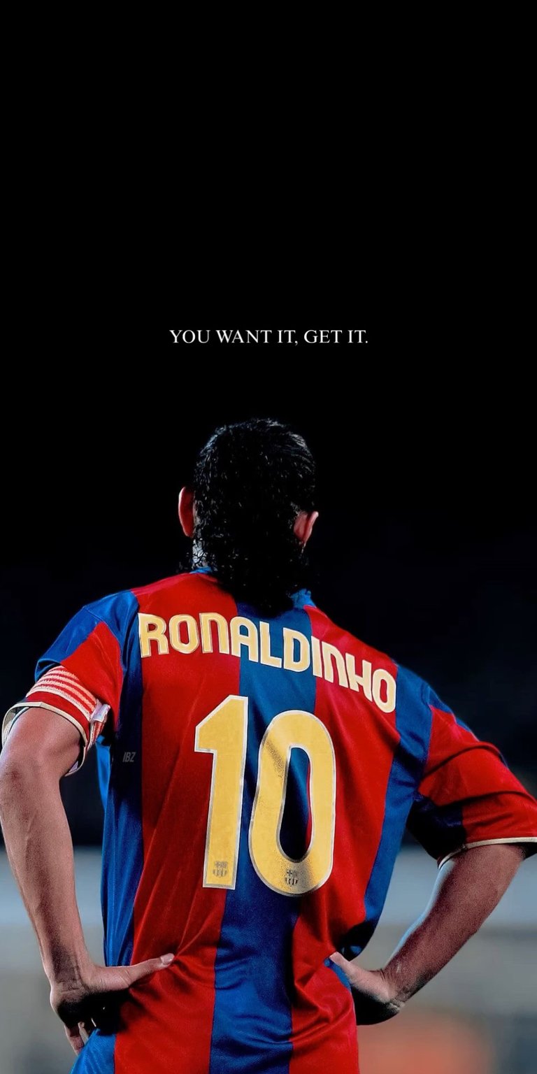 Ronaldinho wallpaper for iPhone 4K