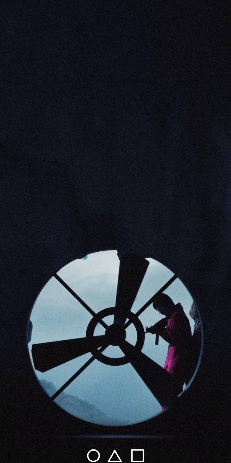 Squid Game seaon 3 wallpaper for iPhone