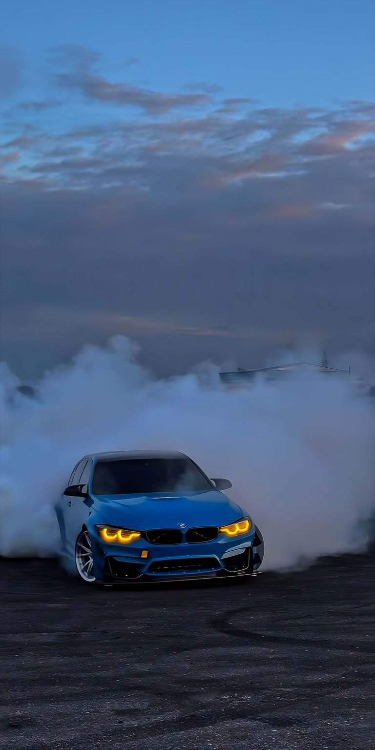 M4 burnout wallpaper for iPhone
