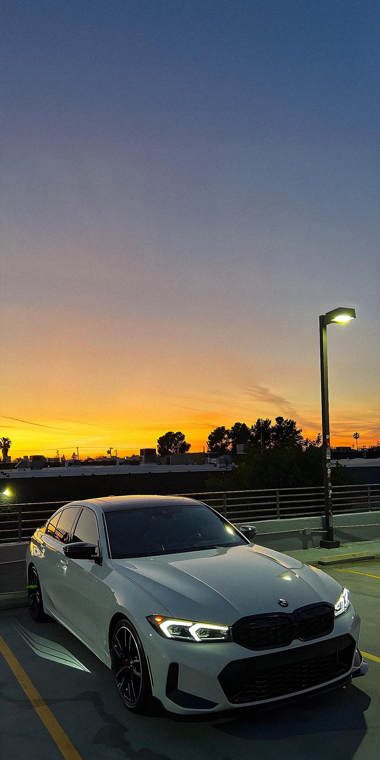 M4 Sunset Wallpaper for Phone HD