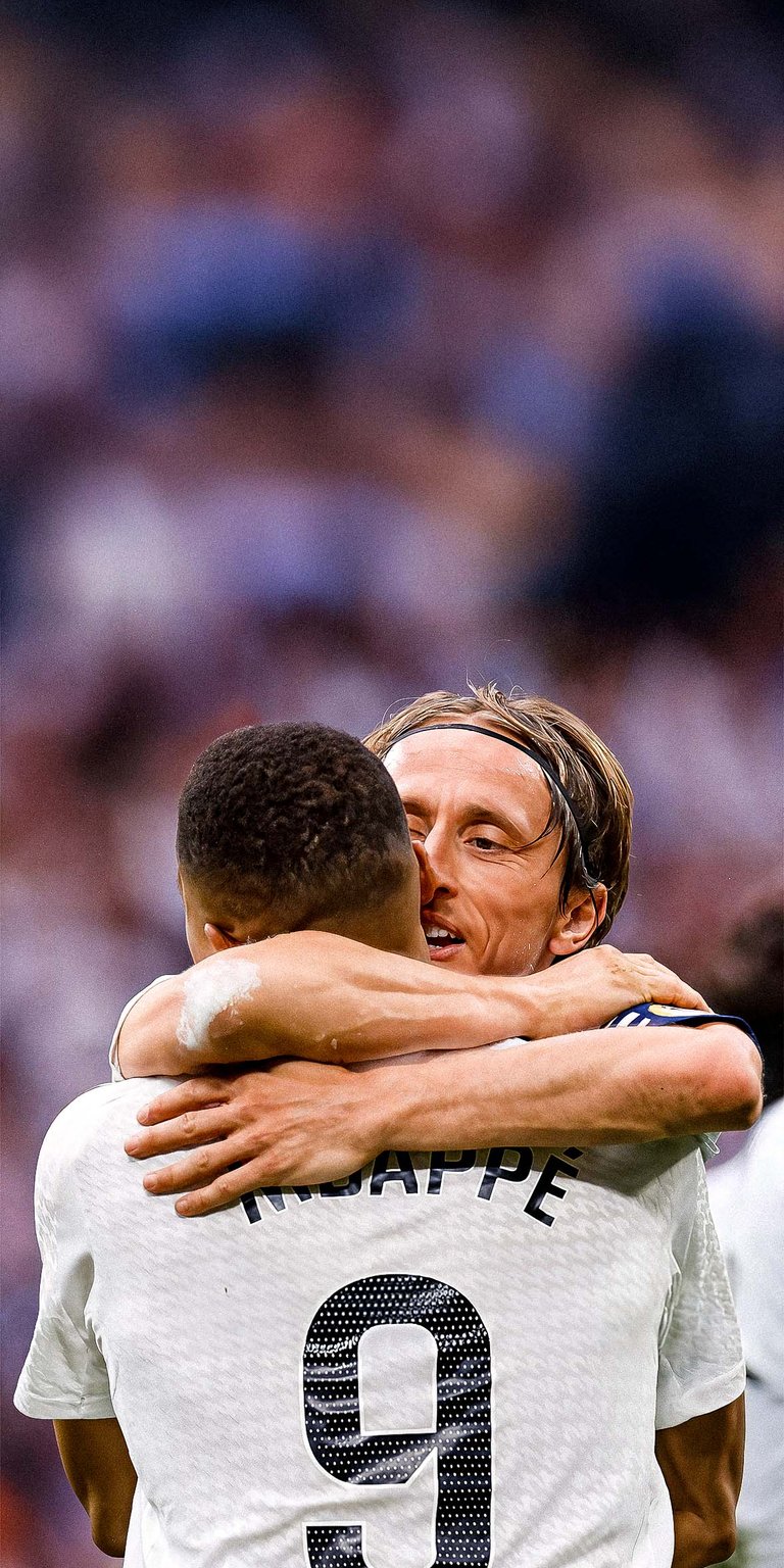 Luka Modric and Kylian Mbappe wallpaper 4k iPhone