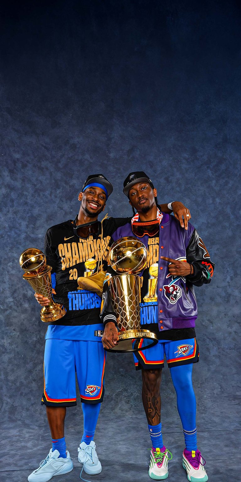 Shai Gilgeous-Alexander and Jalen Williams trophy wallpaper 4k iPhone