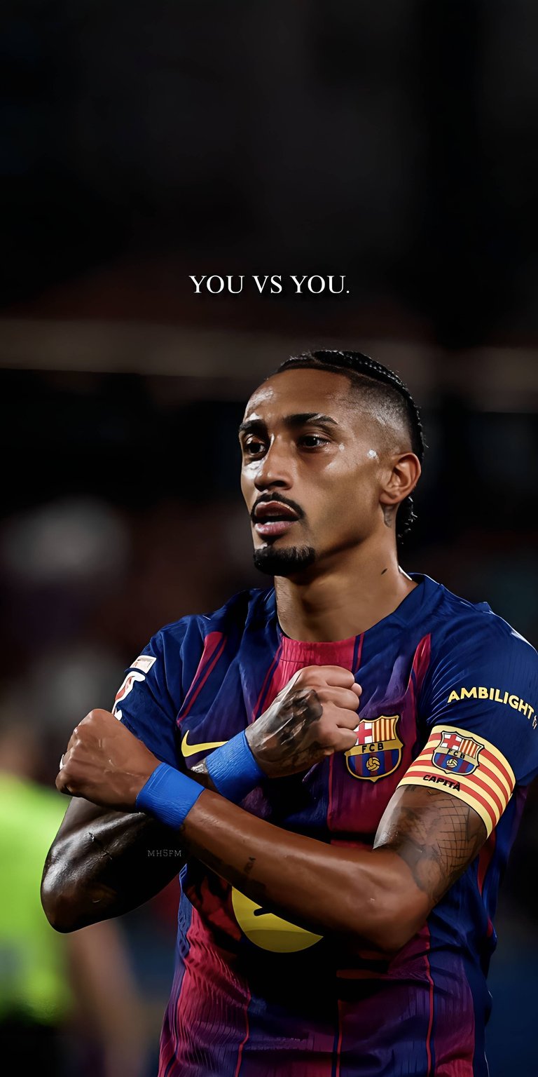 Raphinha wallpaper for iPhone 4K