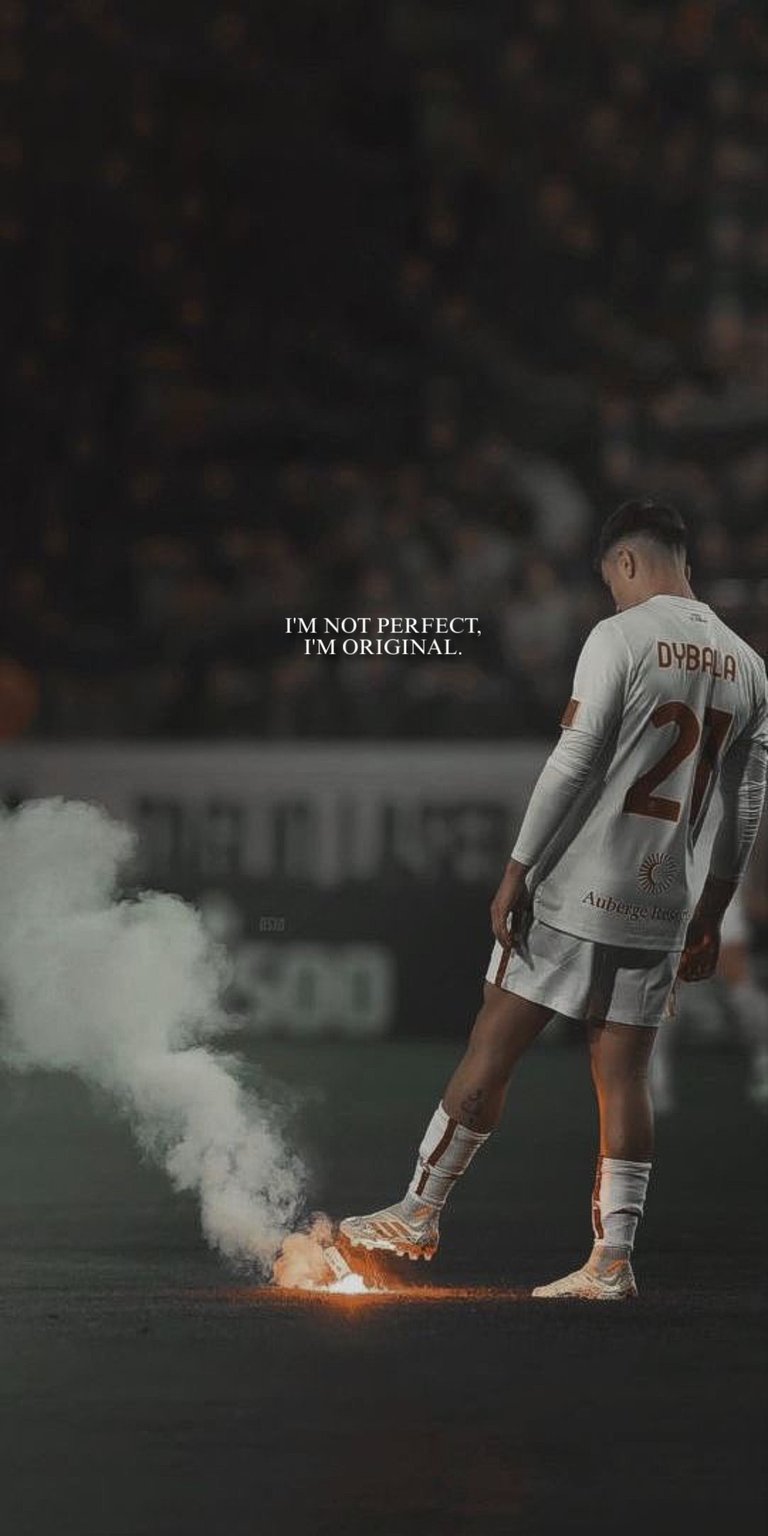 Paulo Dybala football wallpapers 4K iPhone