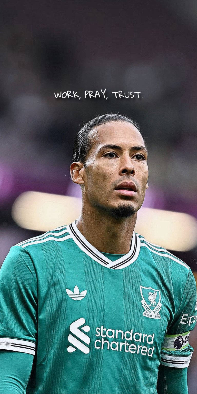 Virgil van Dijk wallpaper for iPhone 4K