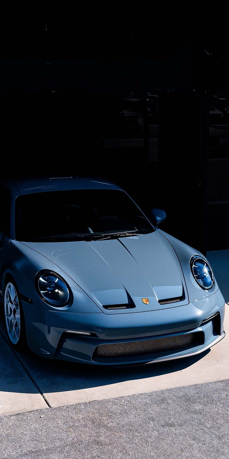 911 GT3 Wallpaper 4k for Phone