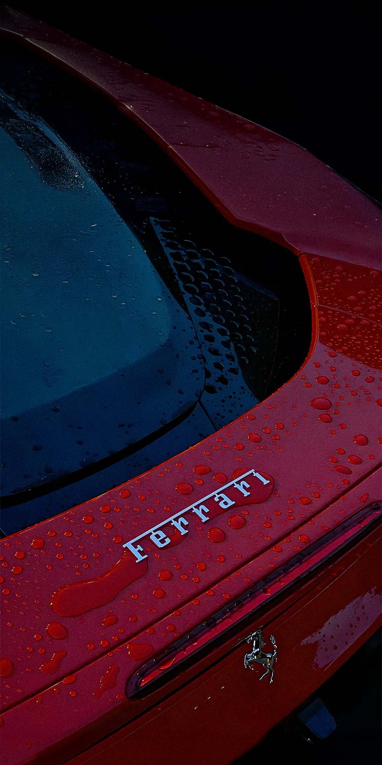 Ferrari F8 Tributo wallpaper HD iPhone