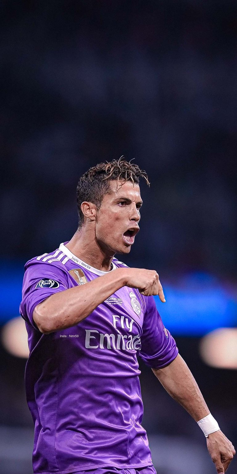 Cristiano Ronaldo agression during match wallpaper HD