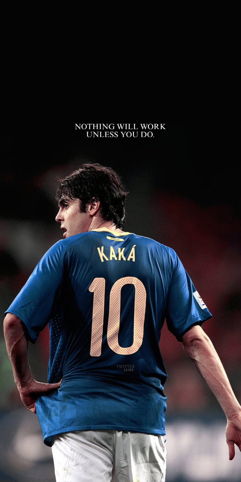 Kaka in the game with quotes wallpaper for iPhone 4K