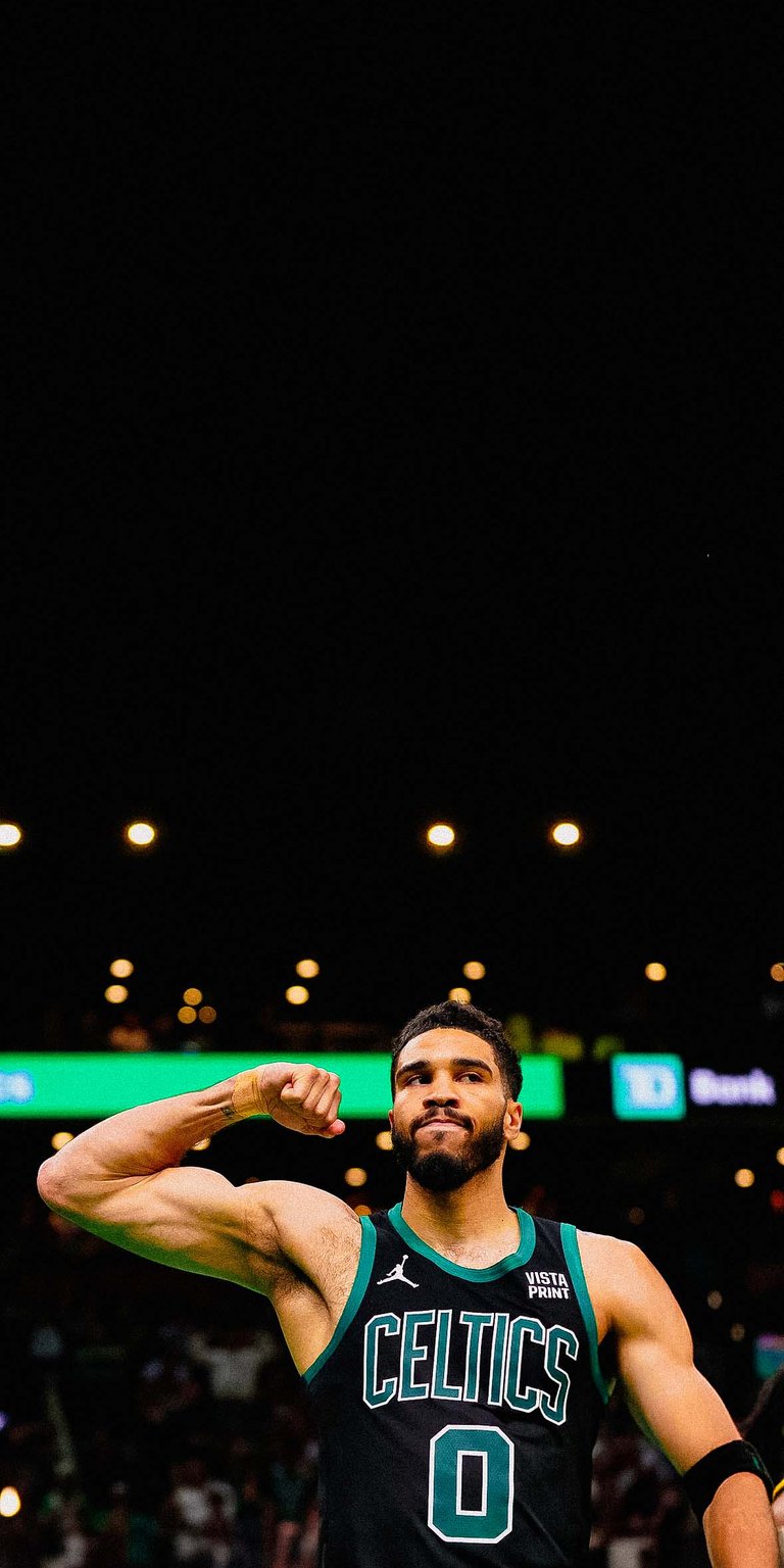 Jayson Tatum of the Boston Celtics reacts Wallpaper