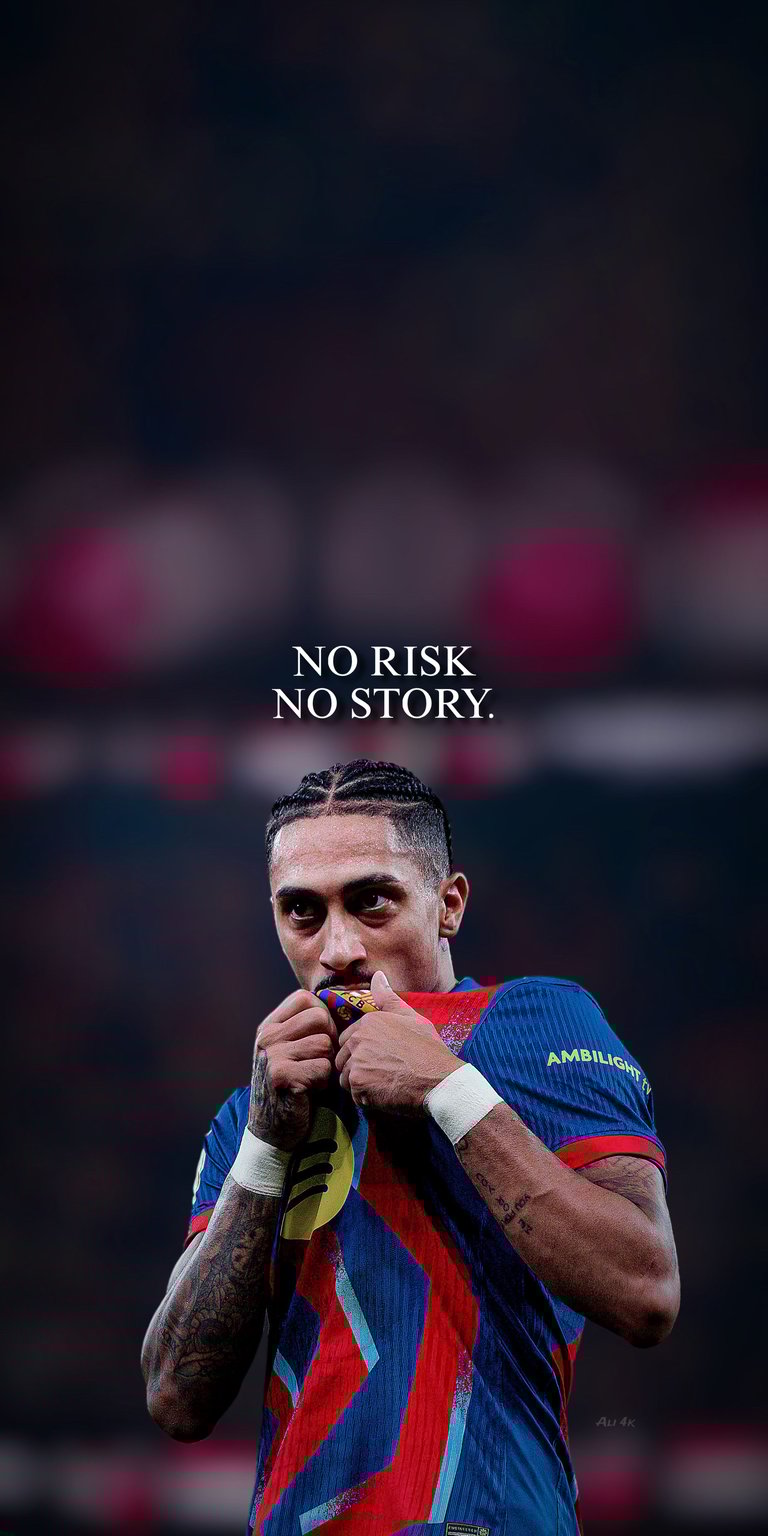 This Raphinha Live wallpaper captures the intense passion of the Brazilian winger celebrating in his Barcelona jersey. Download this mobile wallpaper for a dynamic depth effect and vivid stadium lighting on your device.