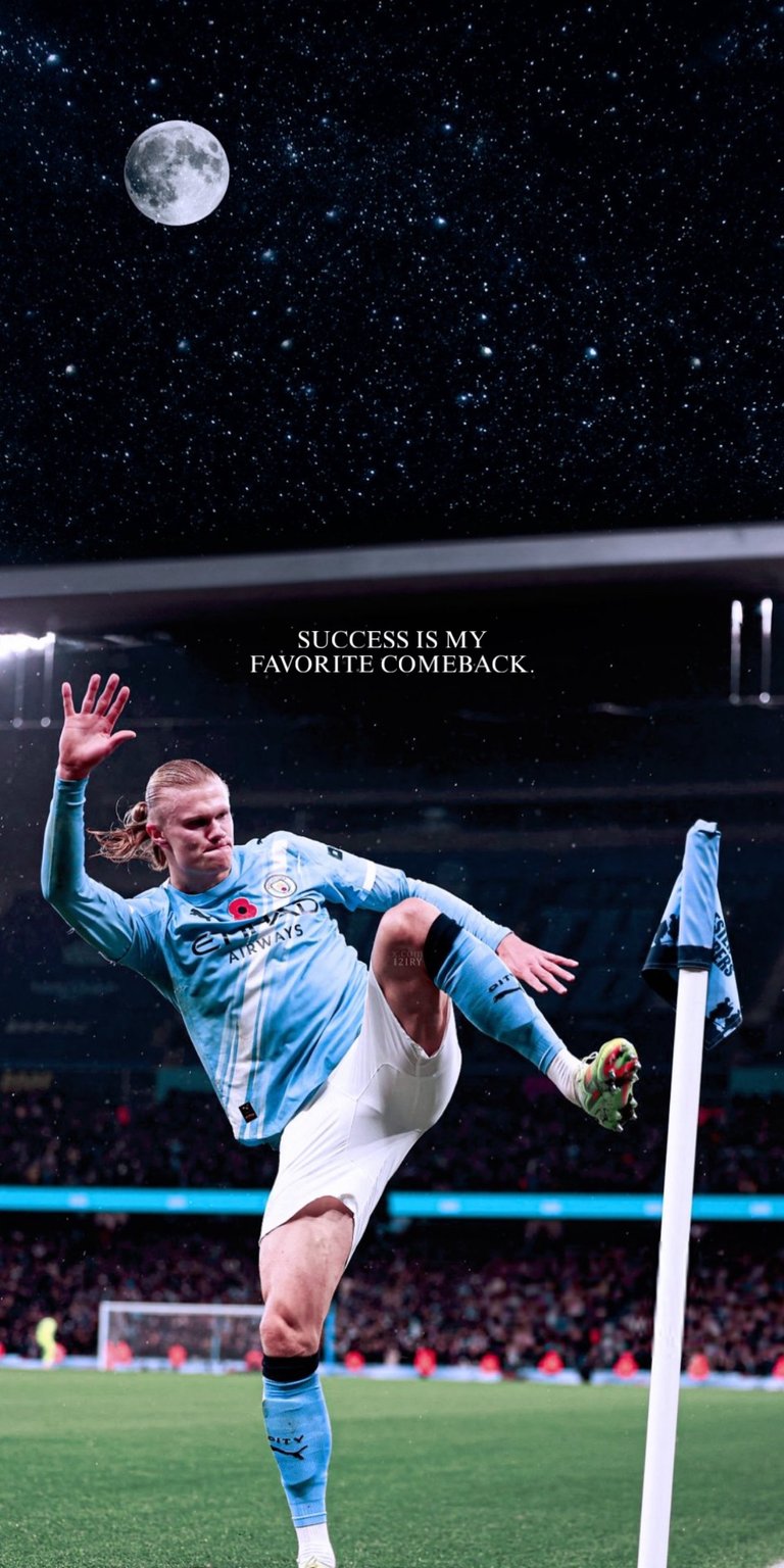 Erling Haaland a famous professional football player who plays as a striker for Manchester City 4k football wallpapers