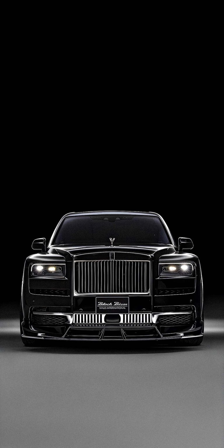 Black Cullinan wallpaper 4K iPhone
