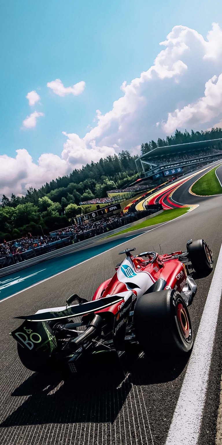 F1 Grand Prix car wallpaper iPhone HD