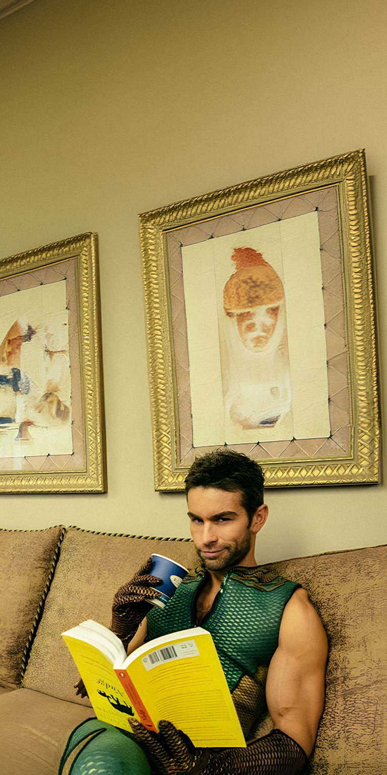 The Deep chilling reading a book wallpaper