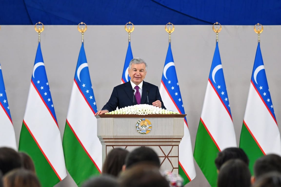 Shavkat Mirziyoyev yoshlar uchun yangi imtiyozlarni e’lon qildi